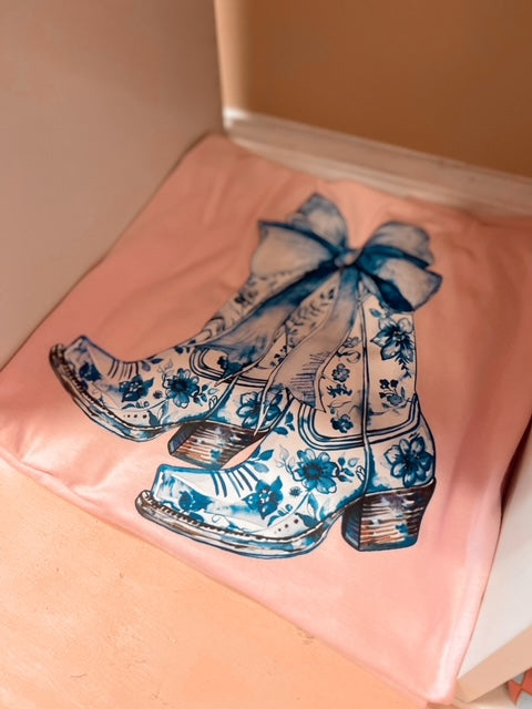 Chinoiserie Boots Tee