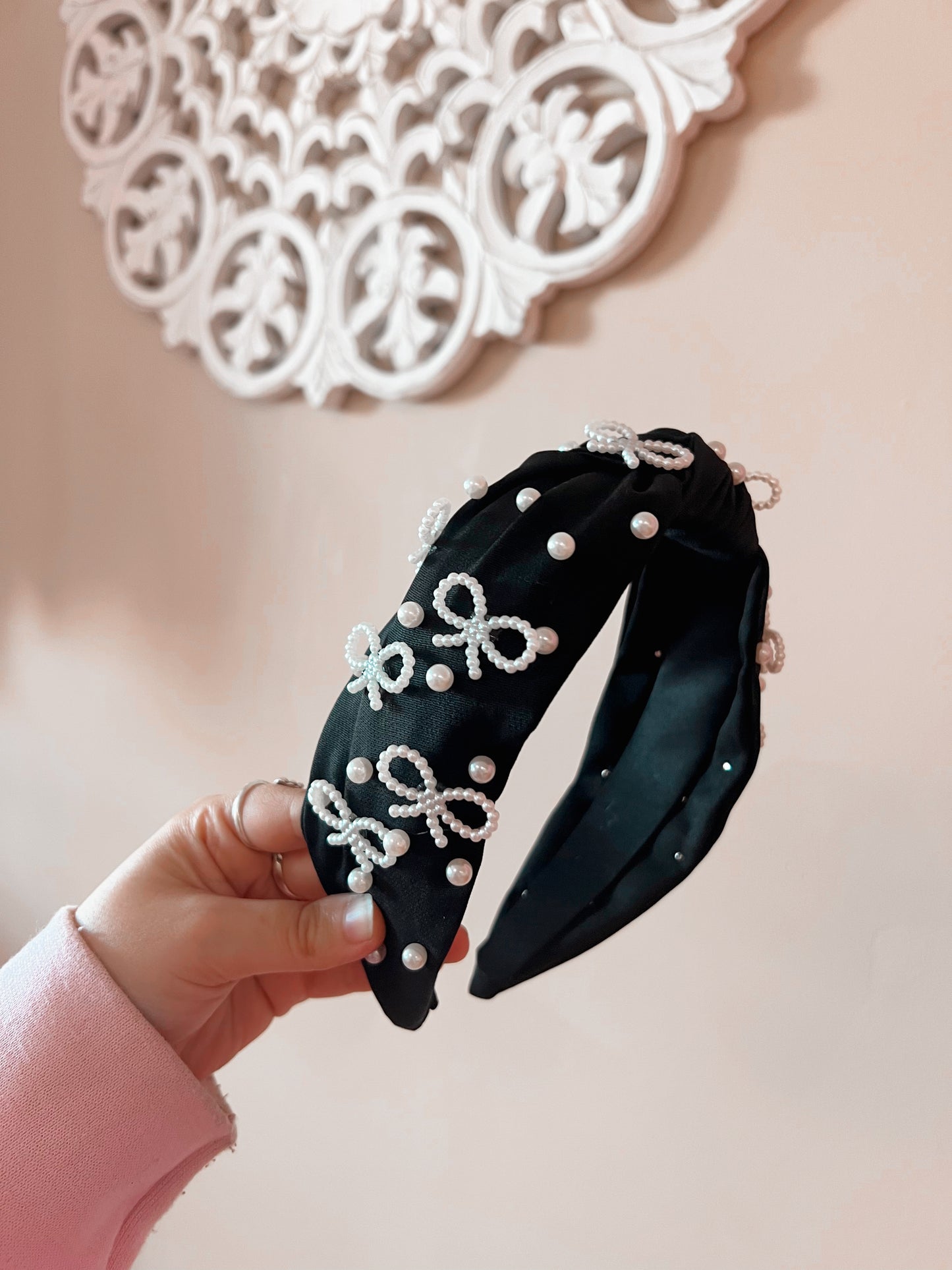 Pearl Bow Beaded Headband - Black