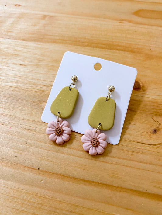 Dazzled Daisy Earrings